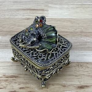Vintage Enamel And Rhinestone Frog On A Lily Pad Lidded Trinket Jewelry Box 2”